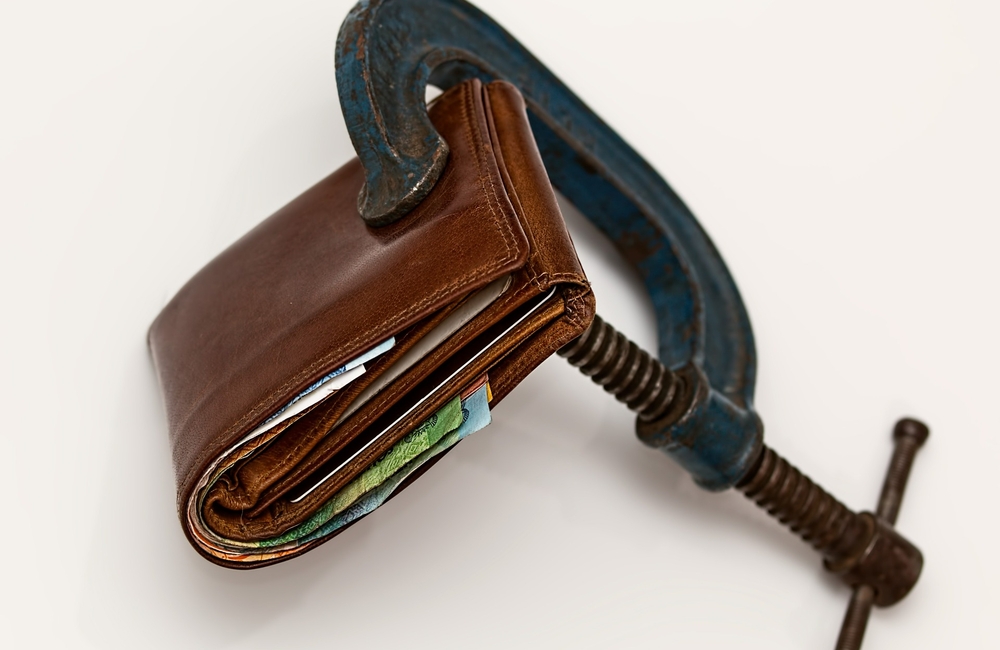 Irregular expenditure decreases