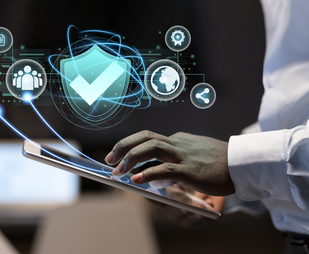 The adviser of the future: Where AI meets human expertise