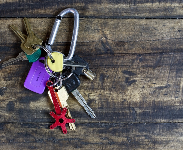 Keep yourself & your valuables safe over holidays