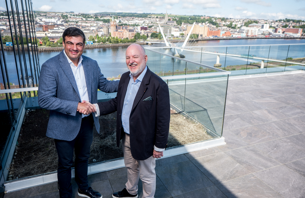 NTT DATA strengthens global insurance position with acquisition of Alchemy
