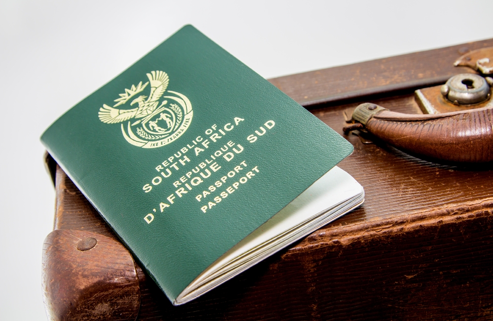 Anrieth Symon | Passport, sunscreen, #FitCheck ... ready for take-off? well, think again …
