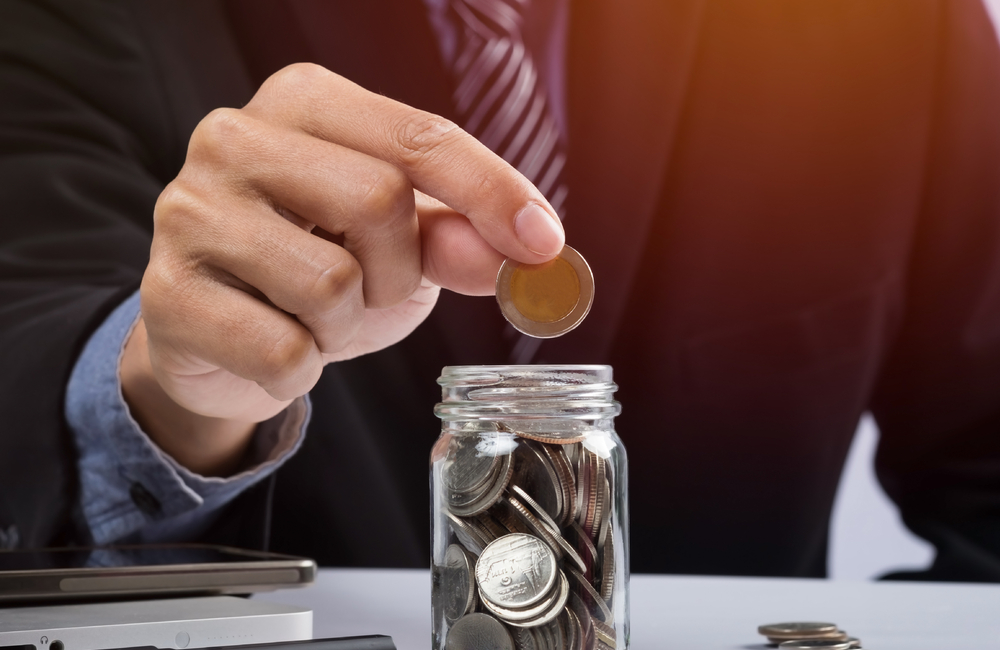 Financial advisers can help keep the lid on customers’ retirement savings pots