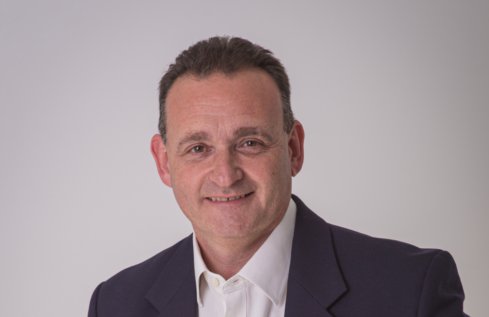 Navigating financial planning for South Africans emigrating abroad